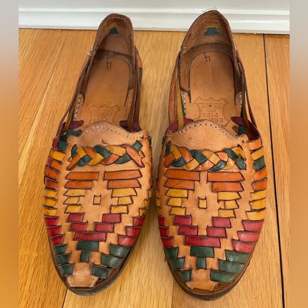 Vintage leather huaraches colorful Mexican sandals Sz 7